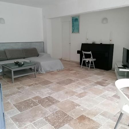 Charmant Rez De Villa Climatise Renove, 90M2 Avec Parking Cassis Eksteriør billede