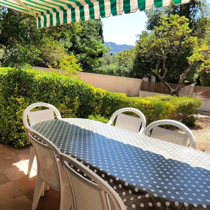 Charmant Rez De Villa Climatise Renove, 90M2 Avec Parking Cassis Eksteriør billede