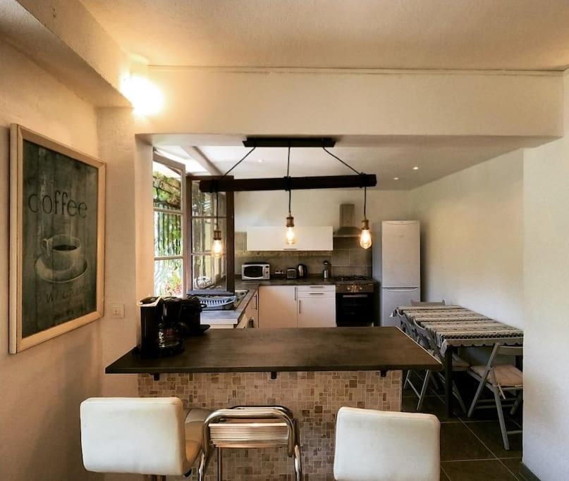 Charmant Rez De Villa Climatise Renove, 90M2 Avec Parking Cassis Eksteriør billede