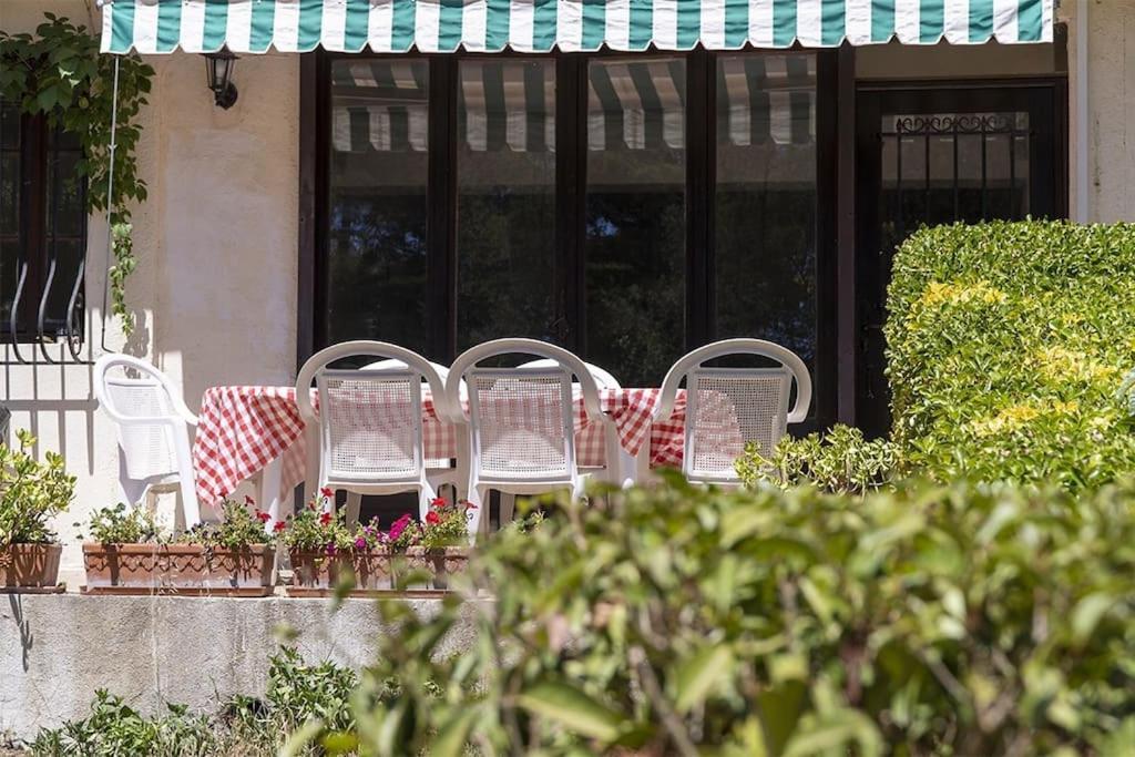 Charmant Rez De Villa Climatise Renove, 90M2 Avec Parking Cassis Eksteriør billede
